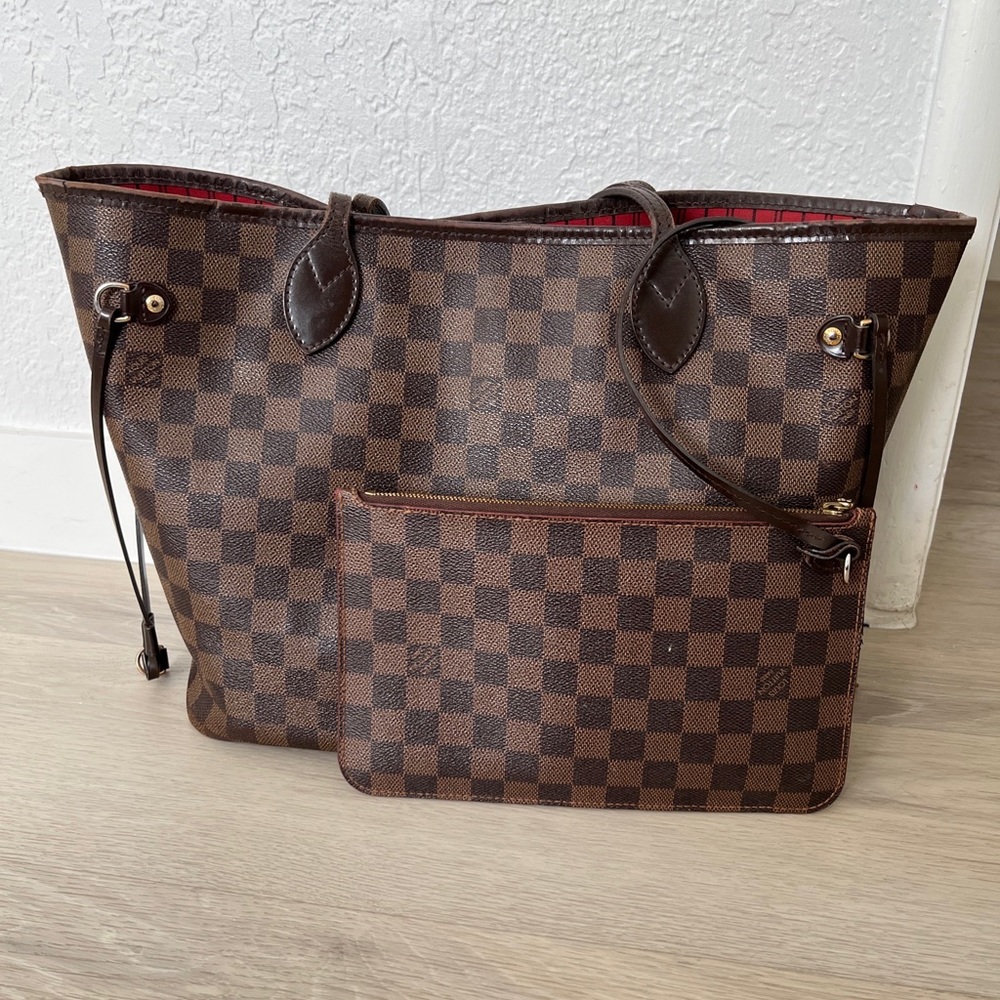 100% AUTHENTIC LOUIS VUITTON DAMIER EBENE NEVERFULL MM WITH POUCH